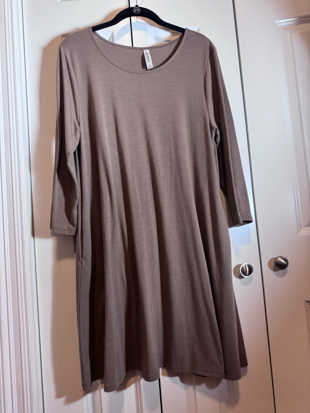 Zenana Taupe A-Line Swing Dress Large Long Sleeve Jersey Knit Pockets Soft